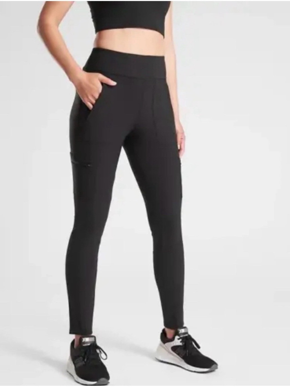 Athleta Headlands Hybrid Cargo Tight Hiking Travel Pant